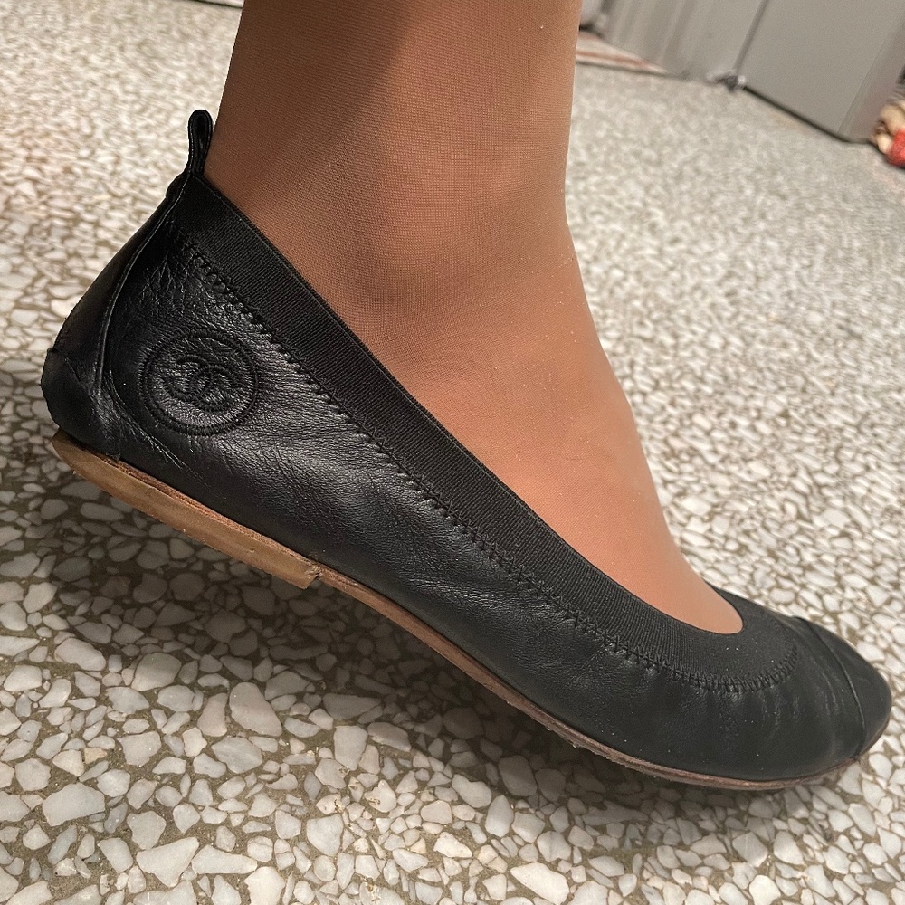 CHANEL Black Leather Flats